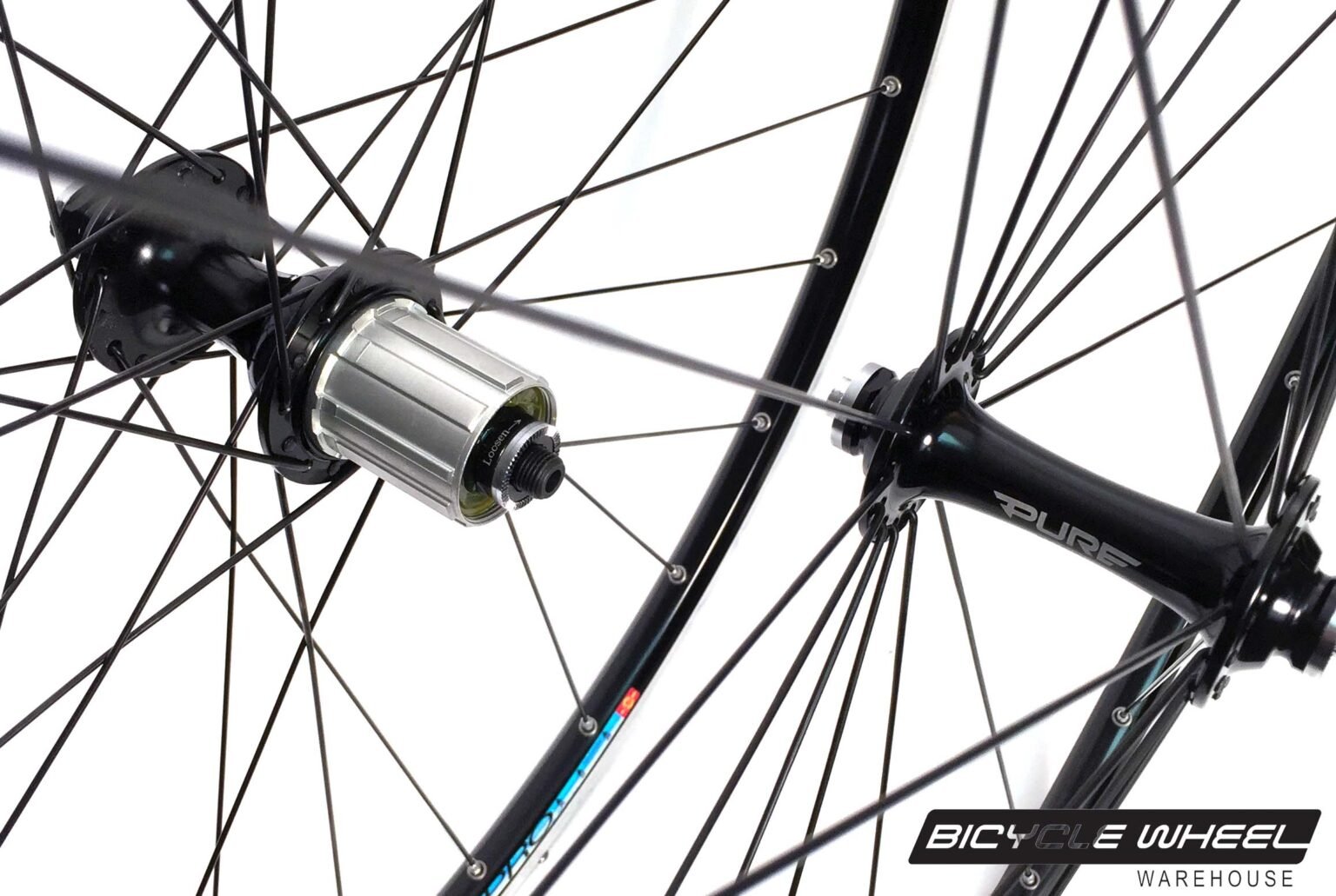 Roues vélo carbone Shimano Ultegra WH-R8170-C60 à disques Tubeless